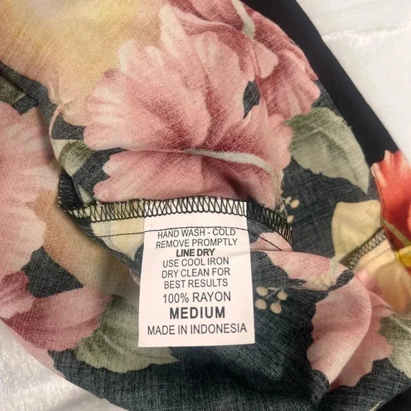 Hilo Hattie The Hawaiian Original Floral Fruit Pineapple Sleeveless Dress Medium - Picture 8 of 8